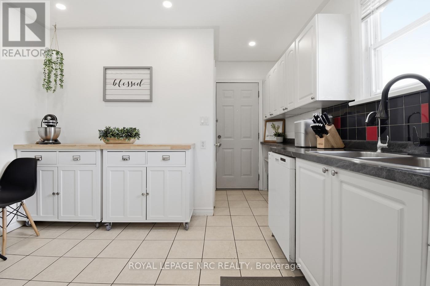 65 St George Street, St. Catharines, Ontario  L2M 5P5 - Photo 9 - X12829430