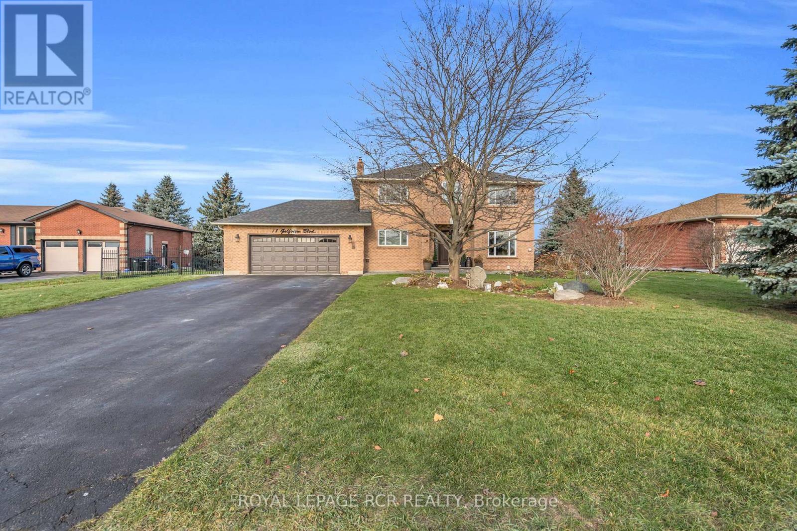 11 Golfview Boulevard, Bradford West Gwillimbury (Bradford), Ontario  L3Z 3Z1 - Photo 2 - N12829436