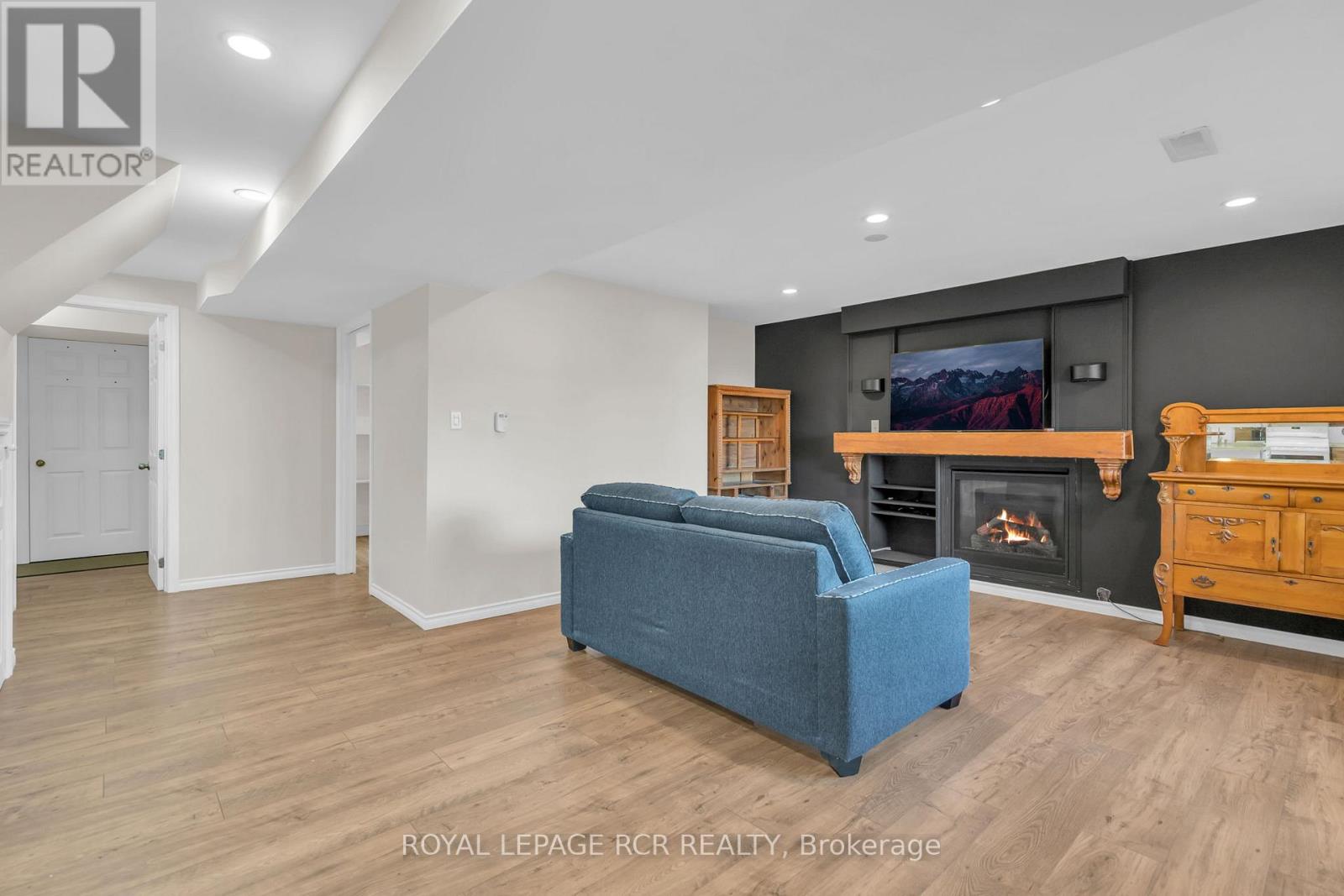 11 Golfview Boulevard, Bradford West Gwillimbury (Bradford), Ontario  L3Z 3Z1 - Photo 25 - N12829436