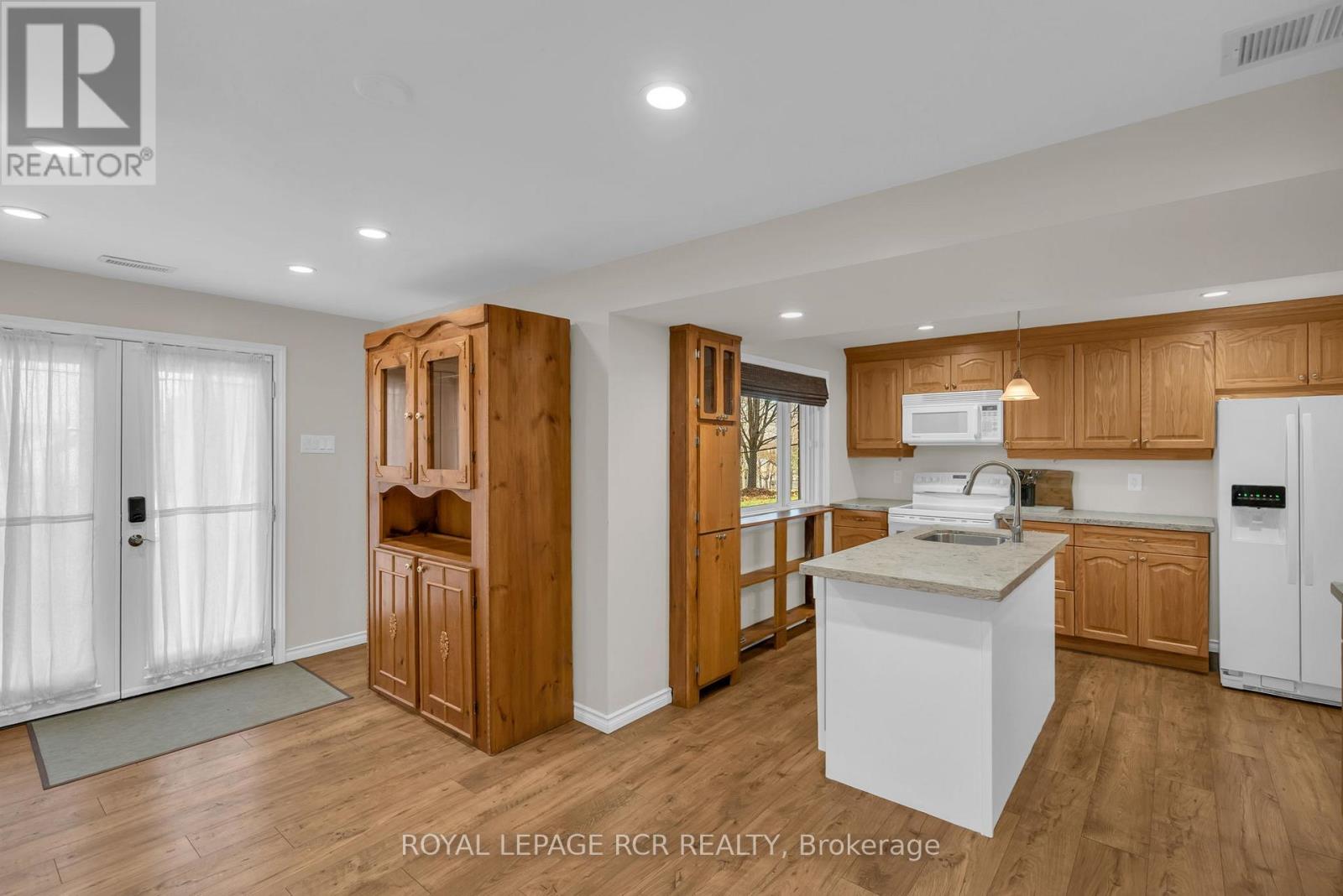 11 Golfview Boulevard, Bradford West Gwillimbury (Bradford), Ontario  L3Z 3Z1 - Photo 26 - N12829436