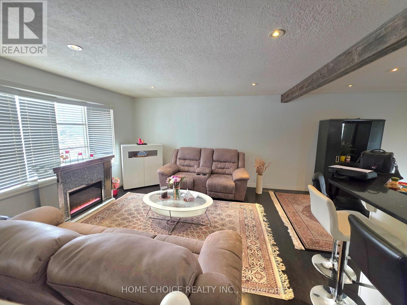 637 Pineridge Road, Waterloo, Ontario  N2L 5N6 - Photo 10 - X12829432