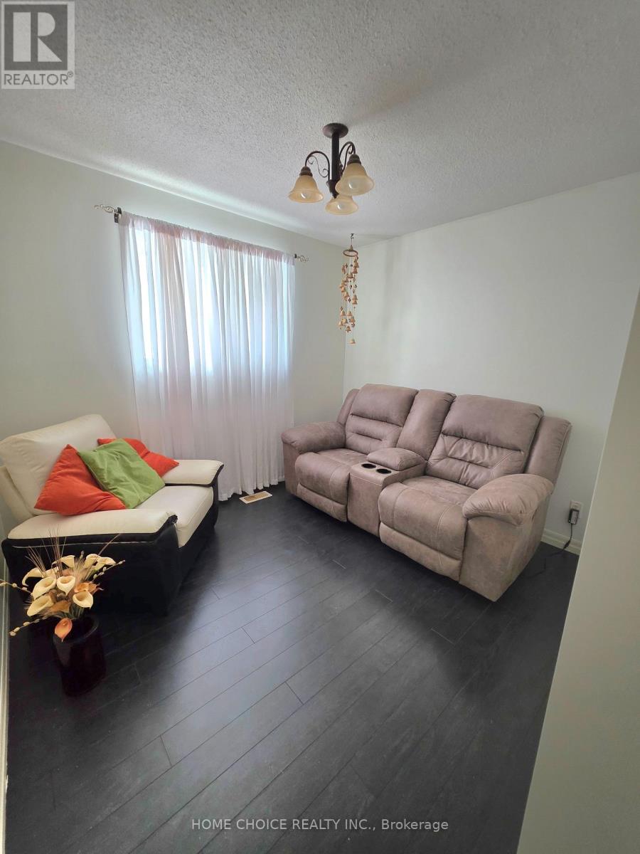 637 Pineridge Road, Waterloo, Ontario  N2L 5N6 - Photo 24 - X12829432