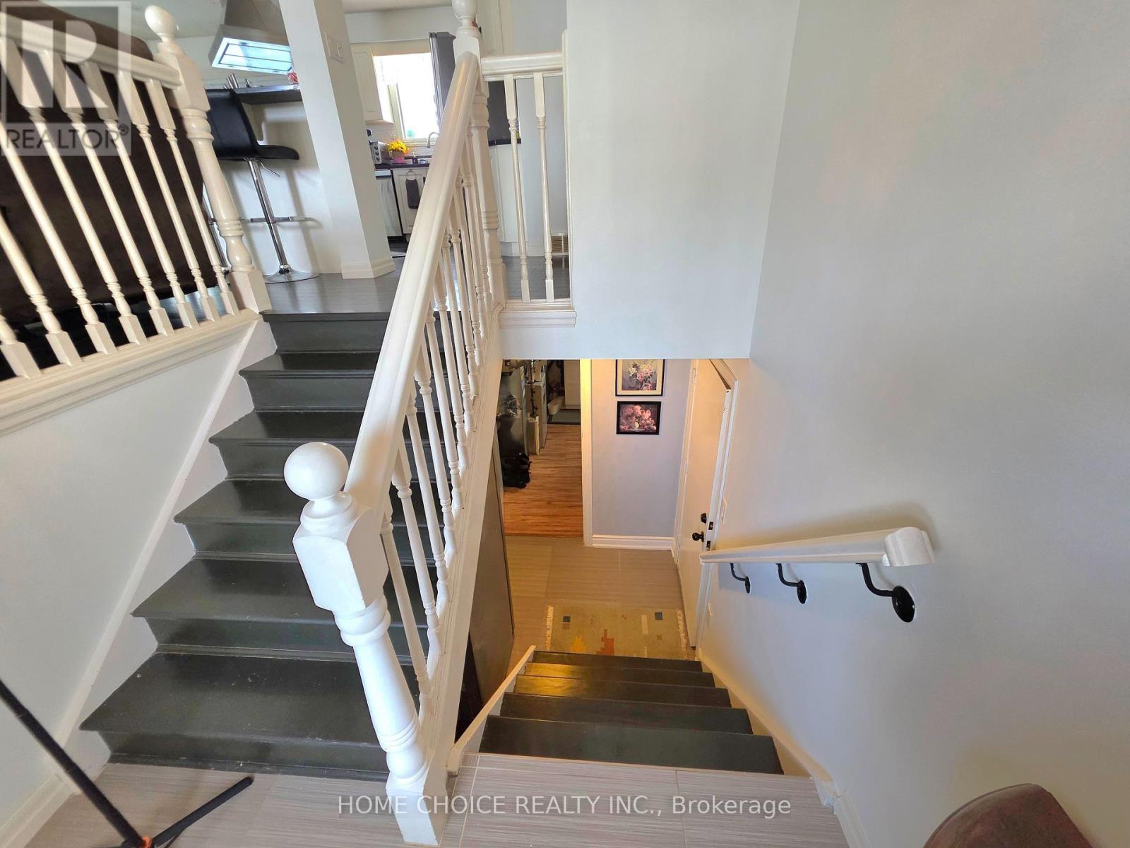 637 Pineridge Road, Waterloo, Ontario  N2L 5N6 - Photo 5 - X12829432