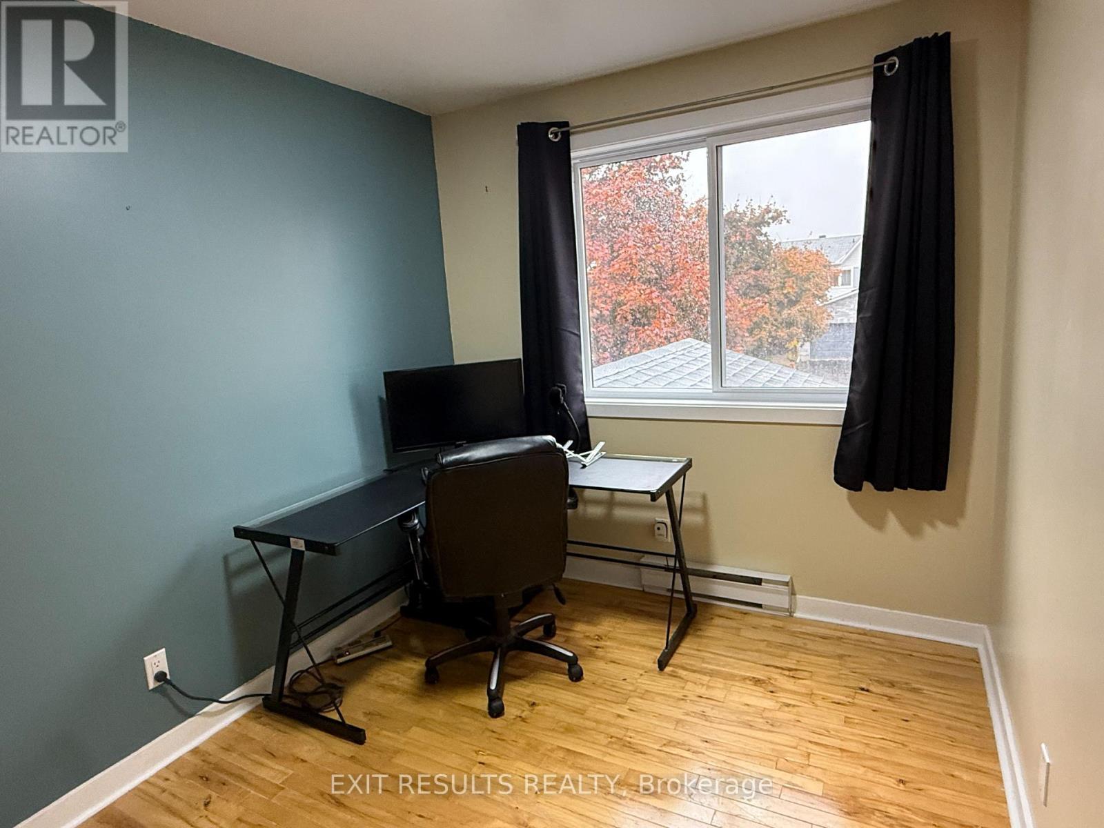 1090 Dianne Avenue, Clarence-Rockland, Ontario  K4K 1G7 - Photo 23 - X12498264