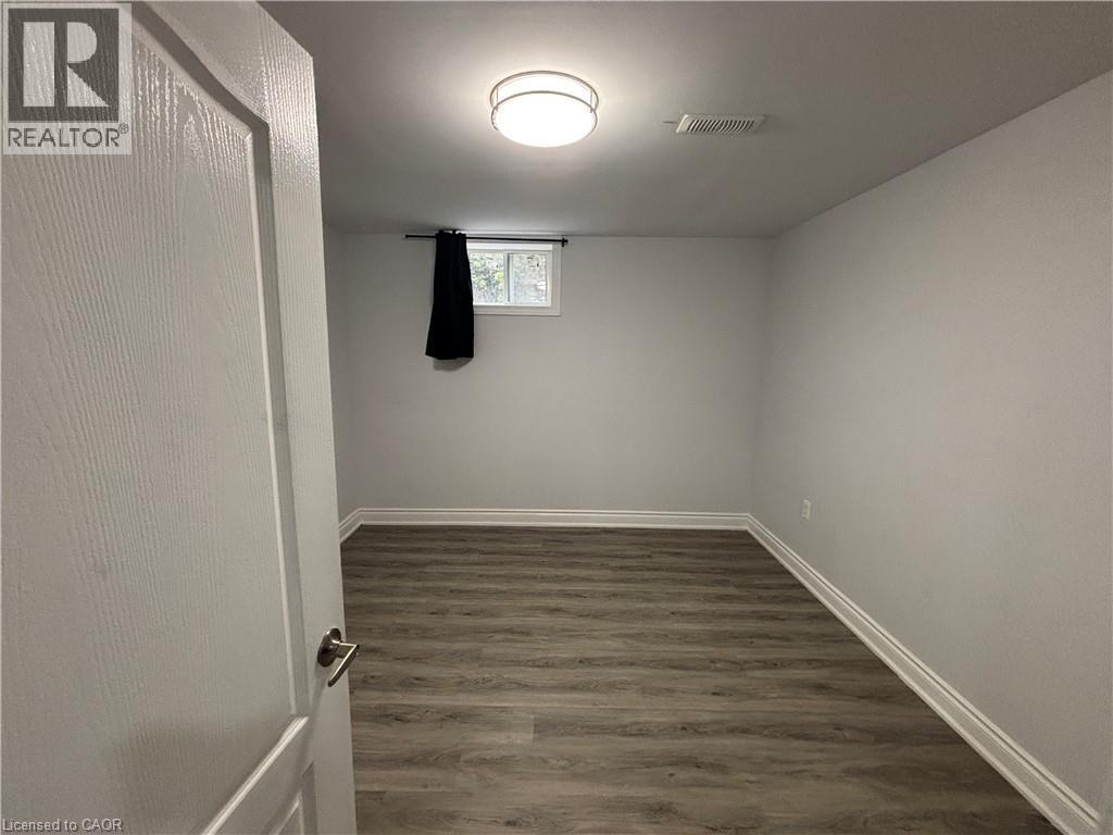 248 Felan Avenue Unit# Basement, Oakville, Ontario  L6K 2X6 - Photo 10 - 40808075