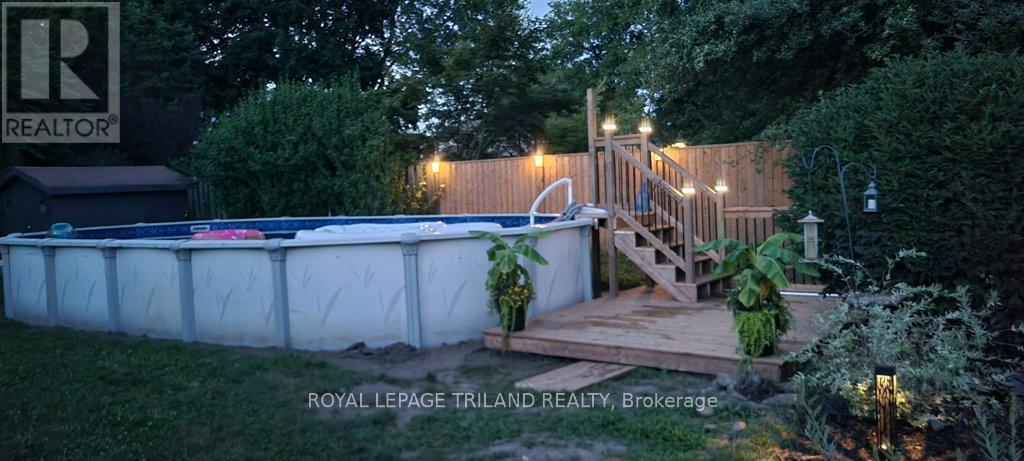 112 Burnside Drive, London East, Ontario  N5V 1B5 - Photo 45 - X12829462