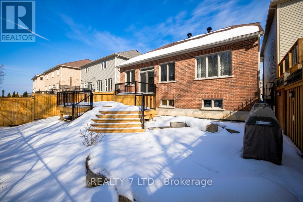 8541 Sweet Chestnut Drive, Niagara Falls, Ontario  L2H 0N1 - Photo 22 - X12829288