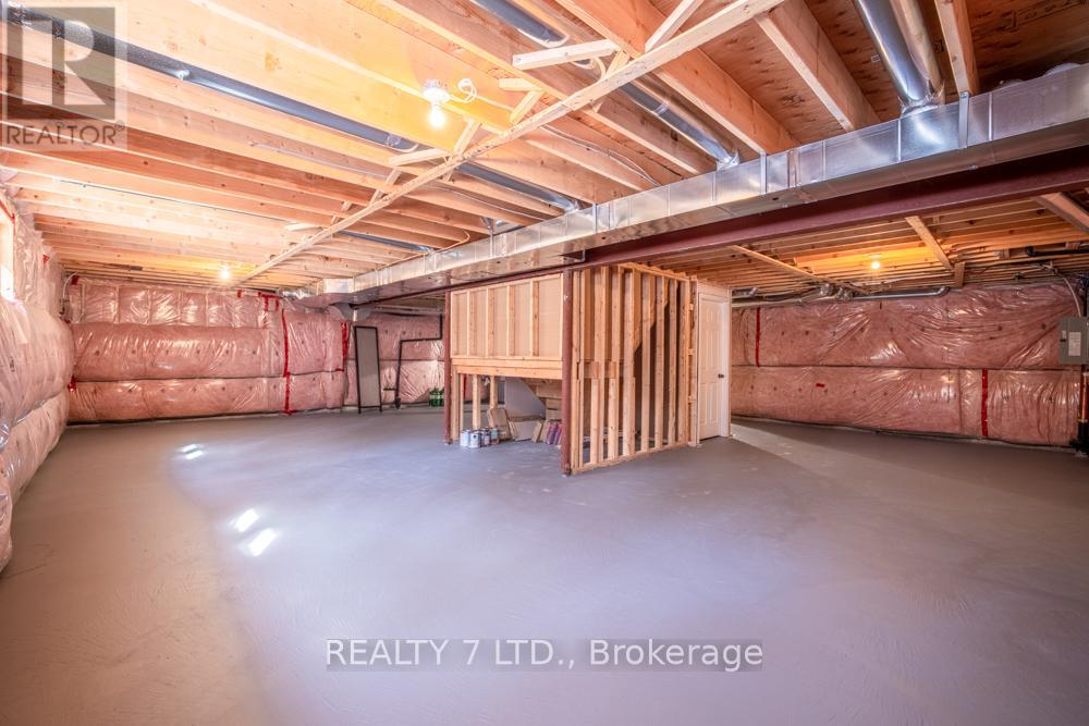 8541 Sweet Chestnut Drive, Niagara Falls, Ontario  L2H 0N1 - Photo 18 - X12829288