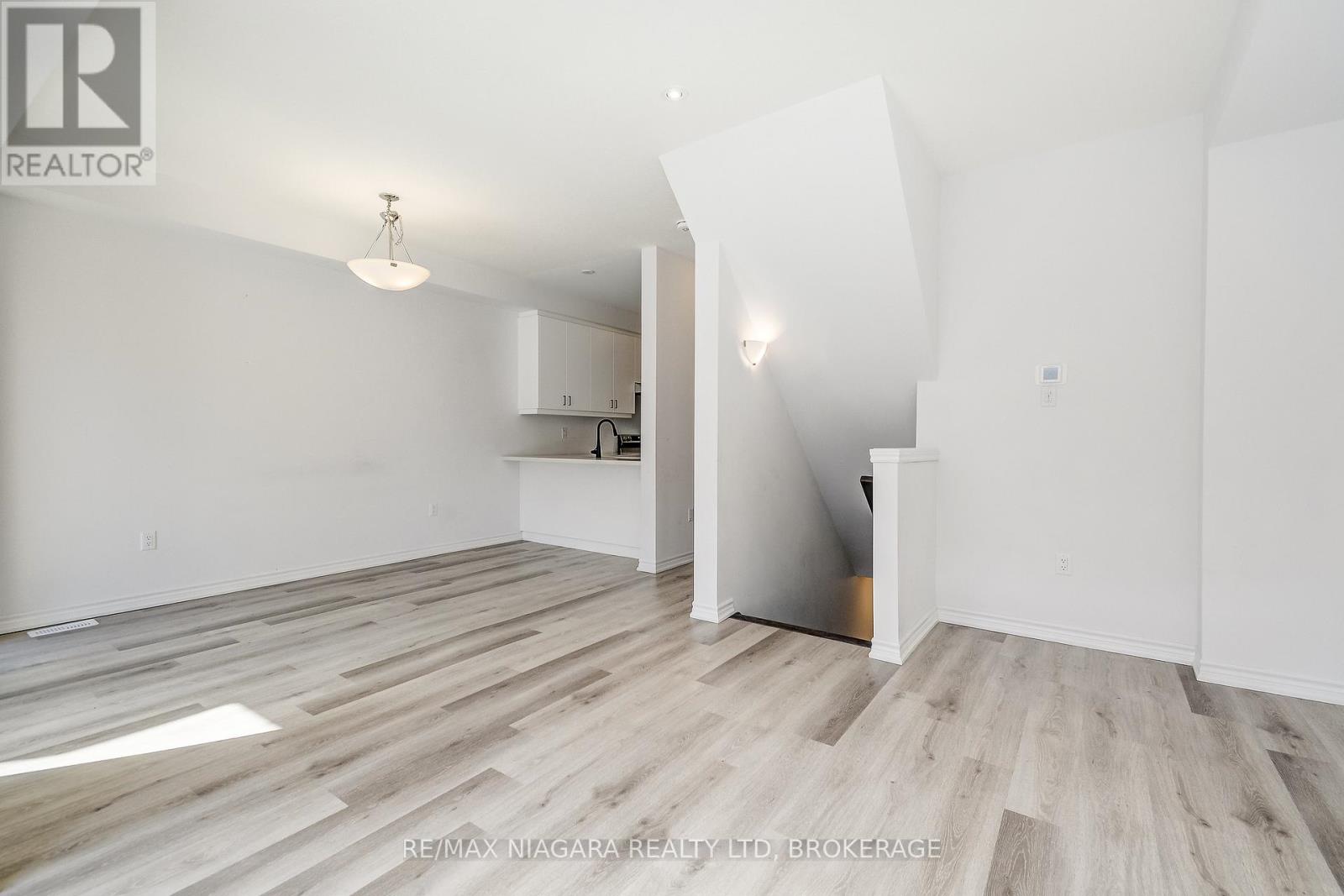 461 Blackburn Street, Brantford, Ontario  N3T 0W9 - Photo 14 - X12829458