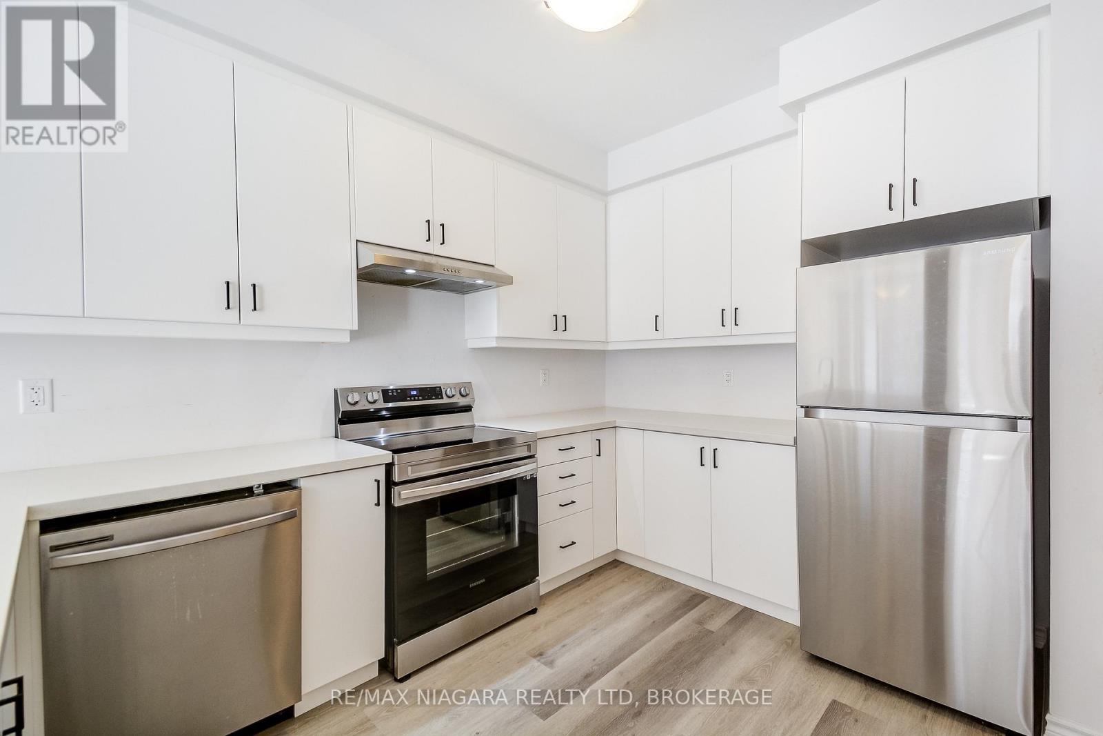 461 Blackburn Street, Brantford, Ontario  N3T 0W9 - Photo 19 - X12829458