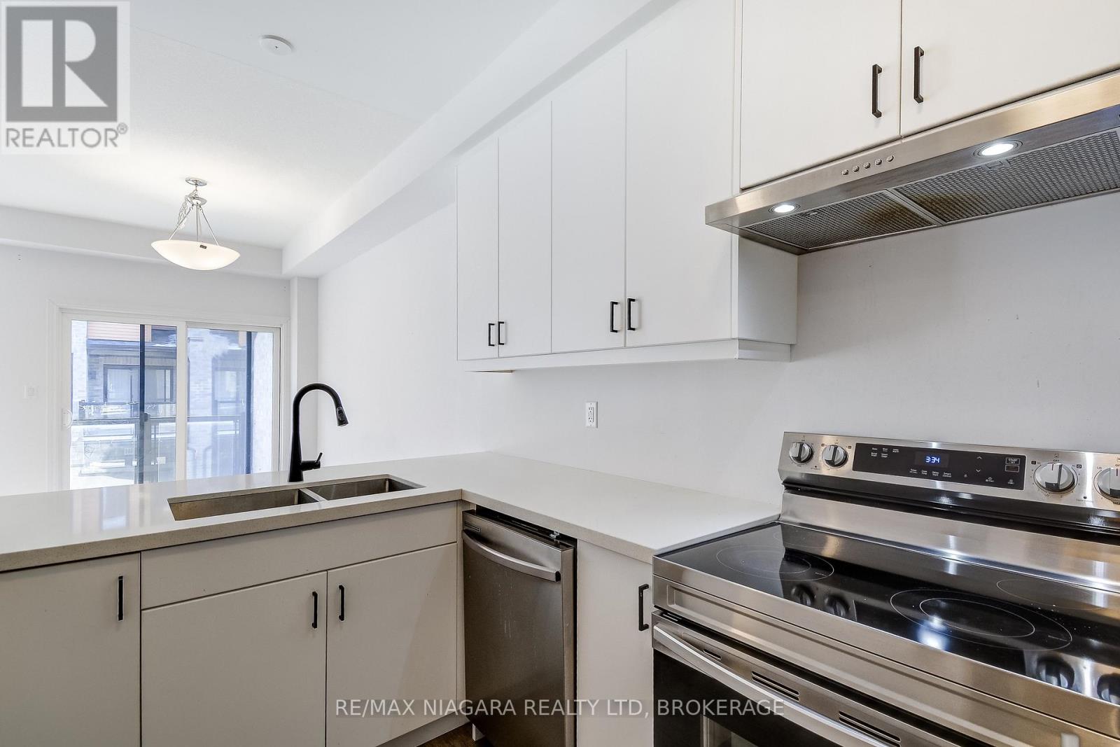 461 Blackburn Street, Brantford, Ontario  N3T 0W9 - Photo 22 - X12829458