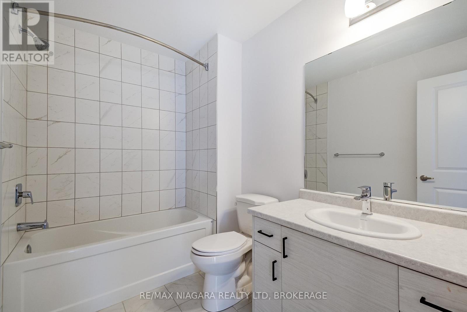 461 Blackburn Street, Brantford, Ontario  N3T 0W9 - Photo 32 - X12829458