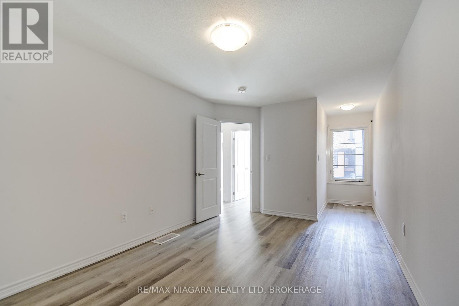 461 Blackburn Street, Brantford, Ontario  N3T 0W9 - Photo 36 - X12829458