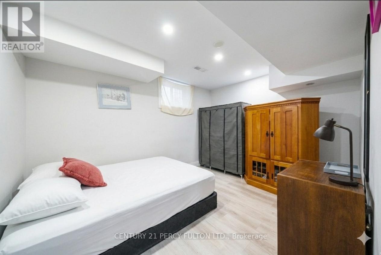 17 Dakin Drive, Ajax, Ontario  L1T 2R8 - Photo 14 - E12829214