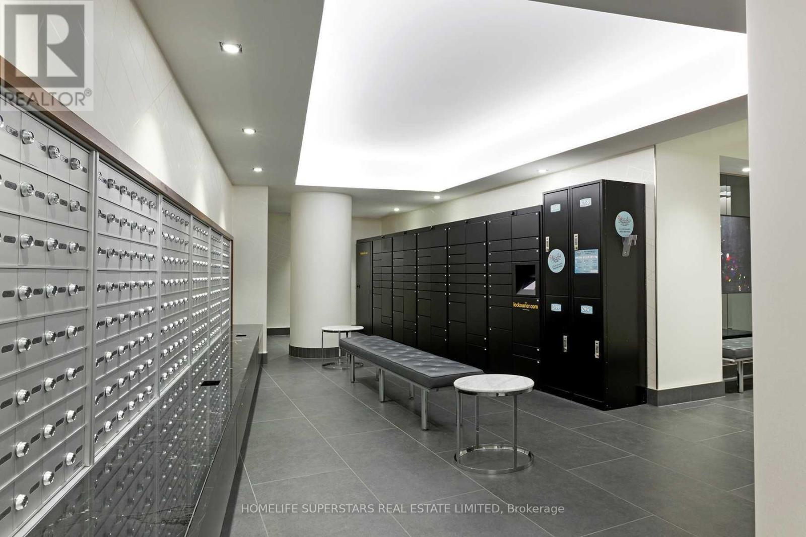 6212 - 10 York Street, Toronto (Waterfront Communities), Ontario  M5J 2Z2 - Photo 8 - C12829474