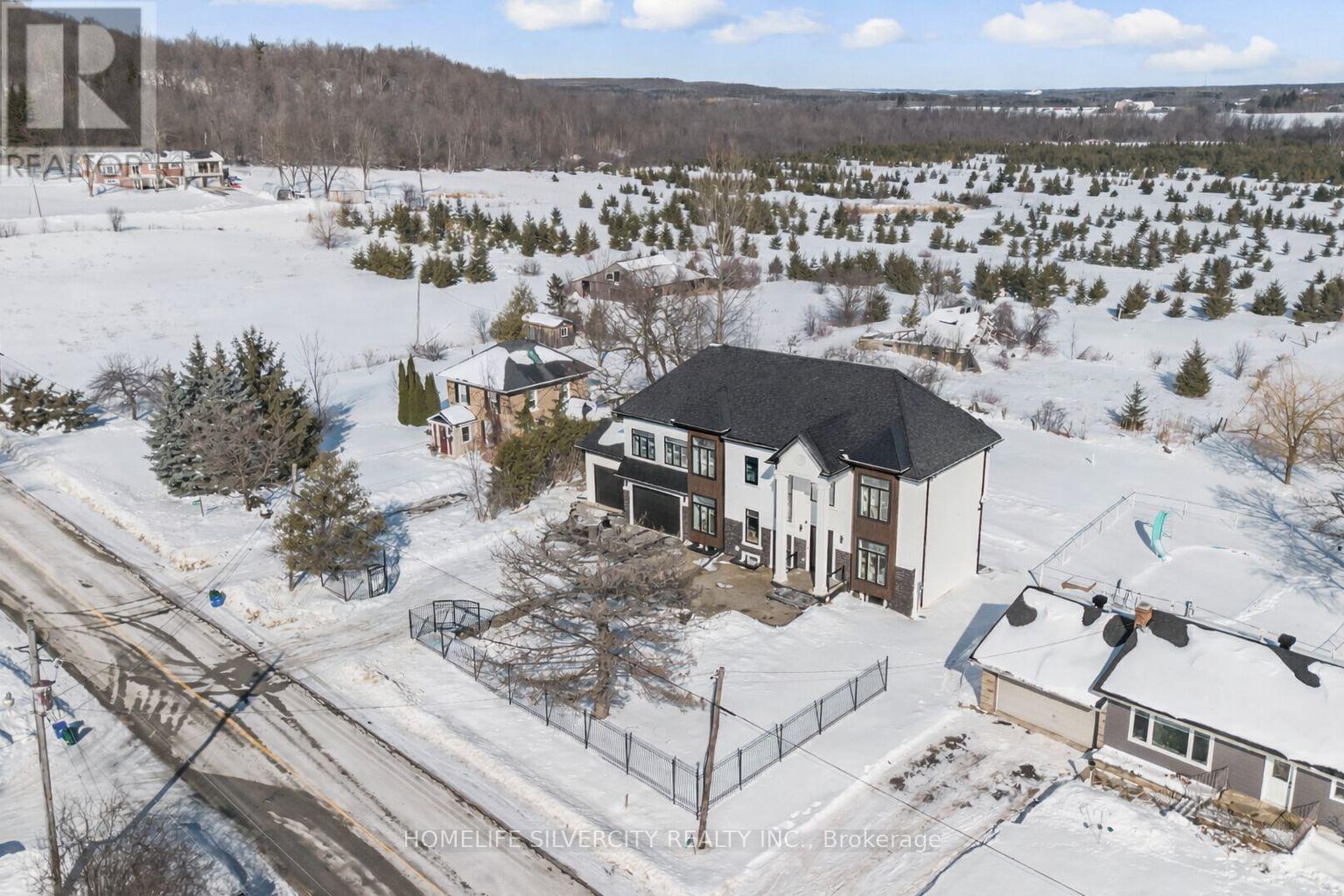 12931 Ninth Line, Halton Hills, Ontario  L7G 4S8 - Photo 2 - W12829454