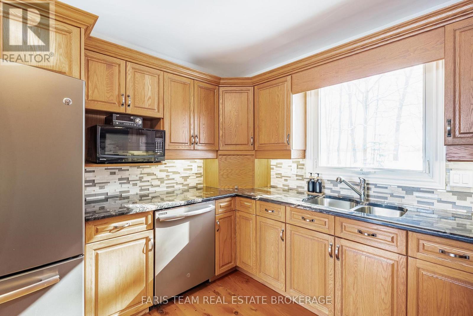 714329 Baseline Road, Grey Highlands, Ontario  N0C 1E0 - Photo 9 - X12829452