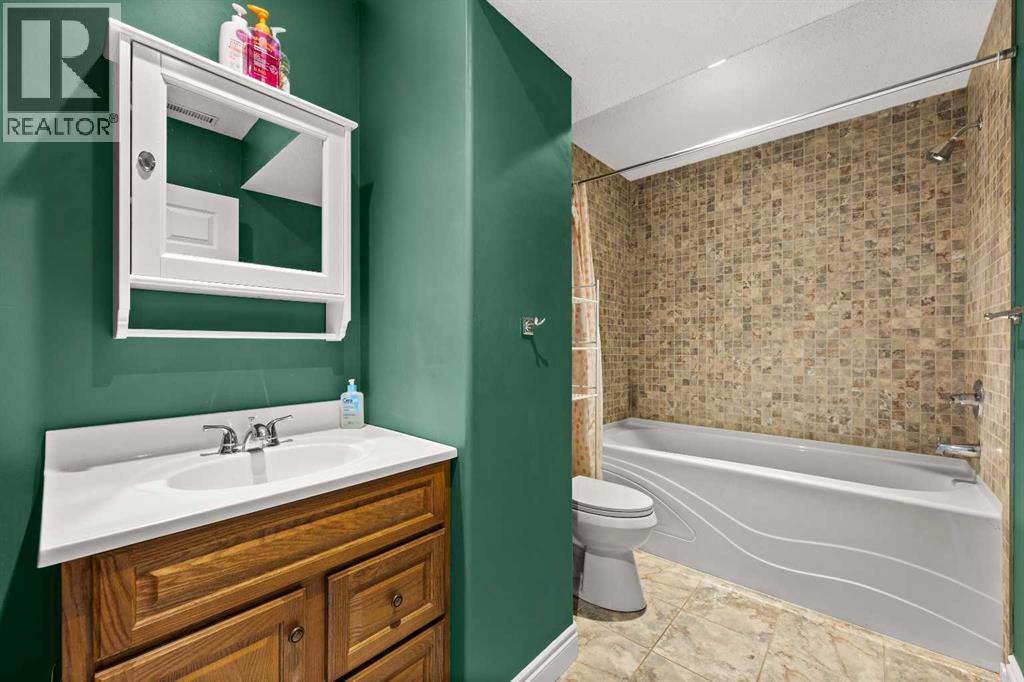 284016 Range Road 275, Rural Rocky View County, Alberta  T0M 0S0 - Photo 33 - A2282132