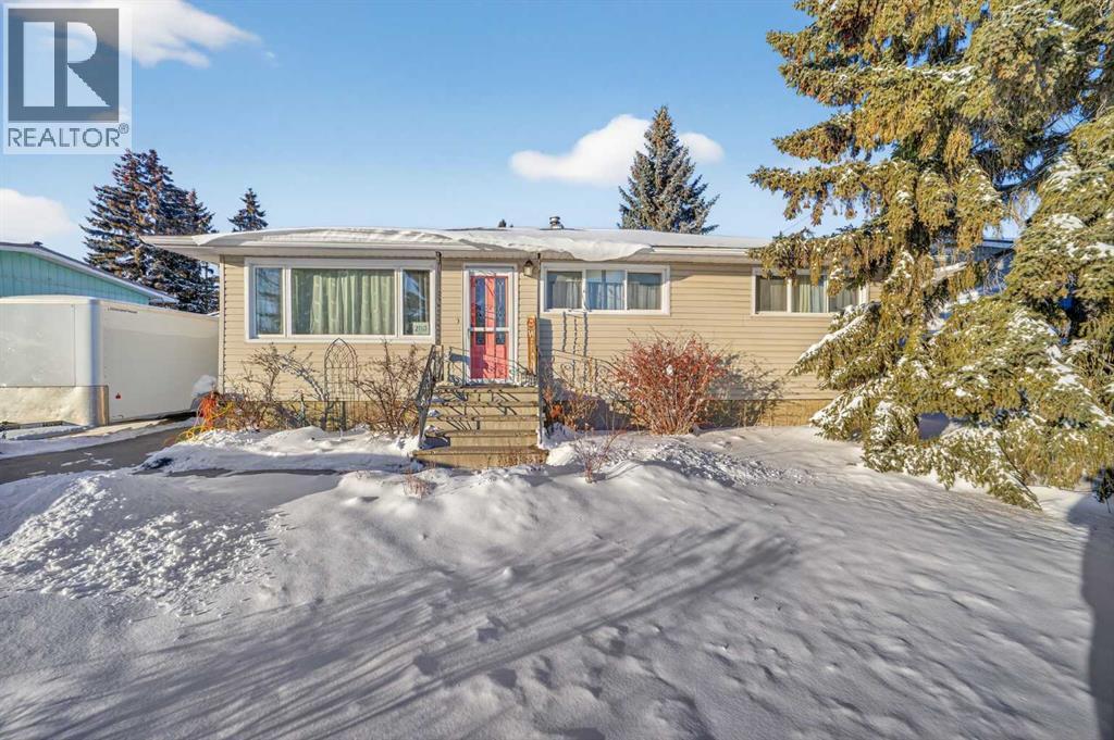 2110 16 Avenue, Didsbury, Alberta