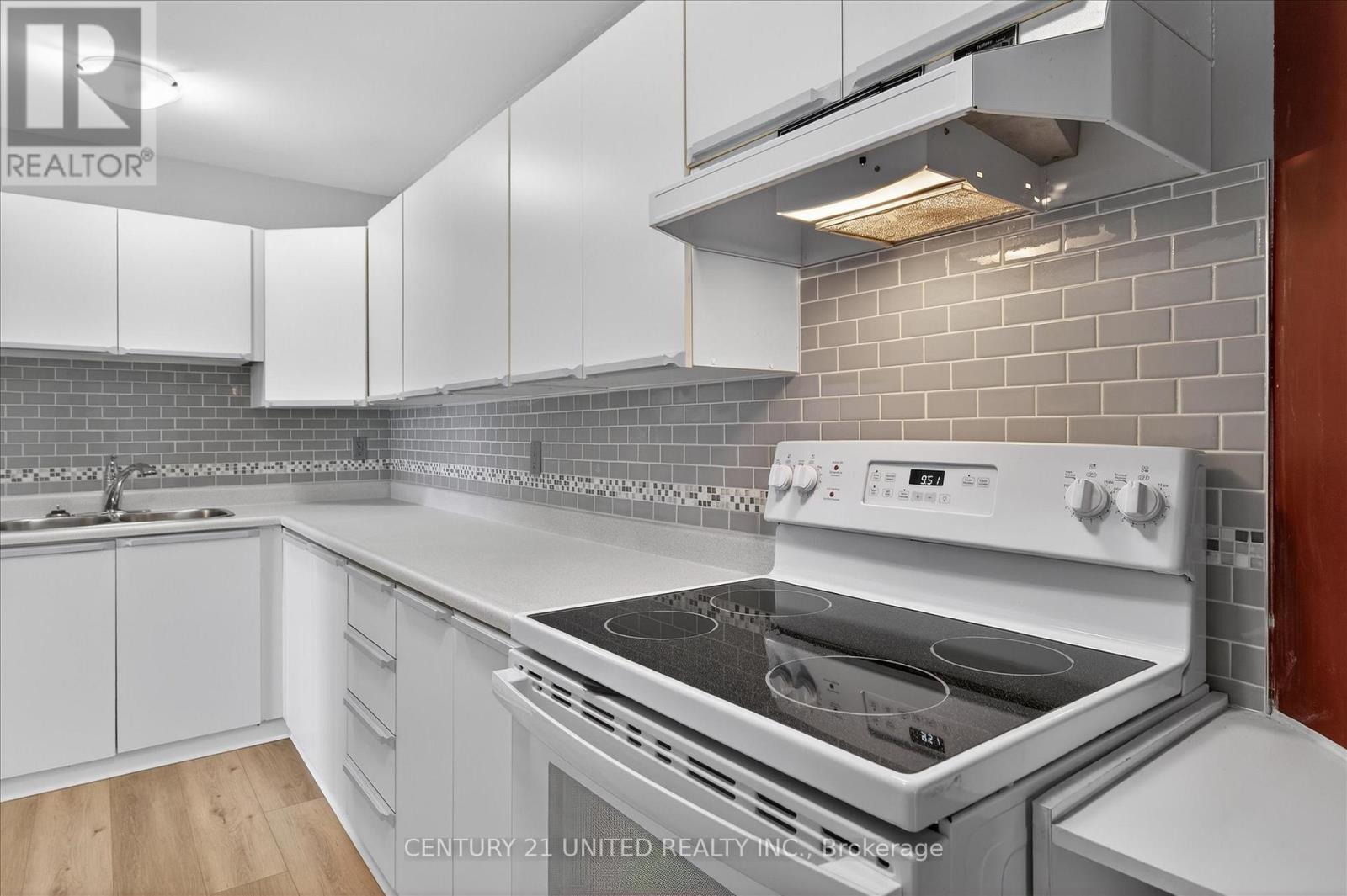 224 - 475 Parkhill Road W, Peterborough, Ontario  K9H 7M5 - Photo 34 - X12829520