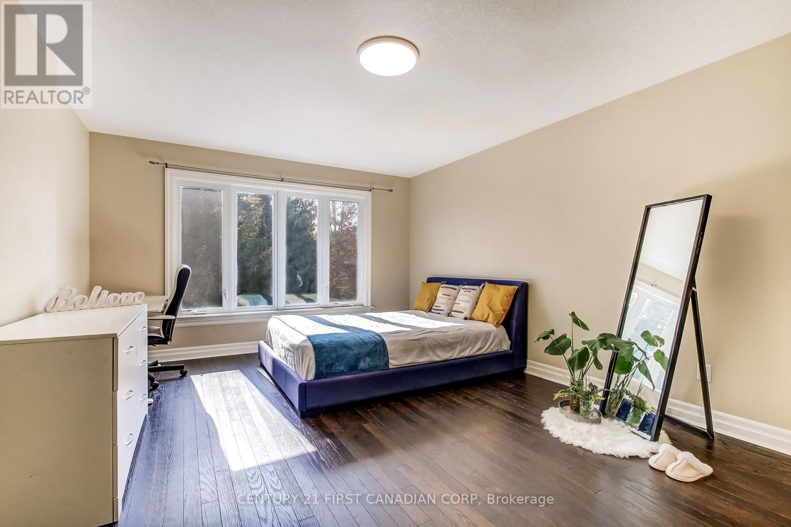 #4 - 2014 Valleyrun Boulevard, London North, Ontario  N6G 5M8 - Photo 18 - X12829480