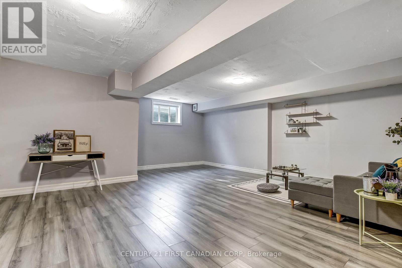 #4 - 2014 Valleyrun Boulevard, London North, Ontario  N6G 5M8 - Photo 24 - X12829480