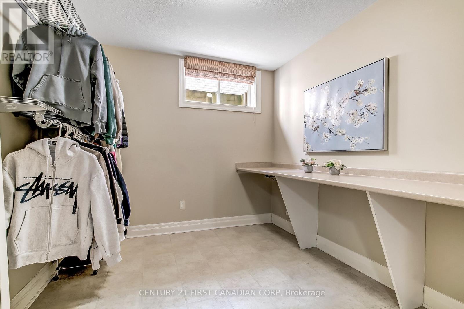 #4 - 2014 Valleyrun Boulevard, London North, Ontario  N6G 5M8 - Photo 27 - X12829480