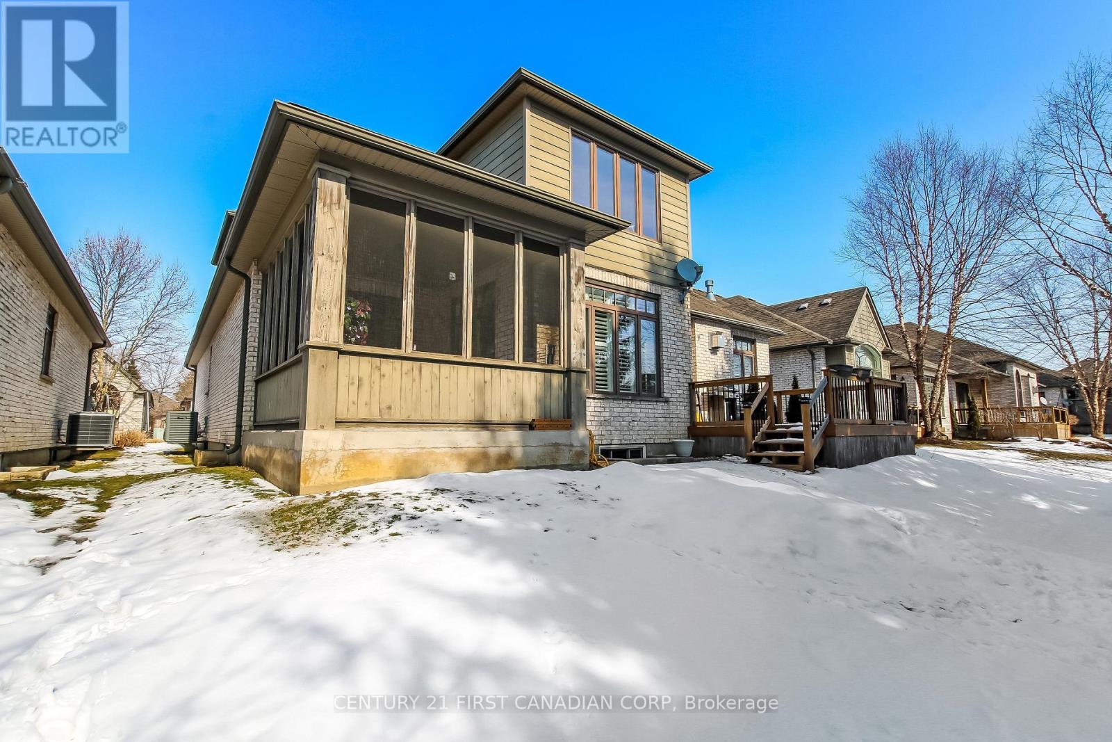 #4 - 2014 Valleyrun Boulevard, London North, Ontario  N6G 5M8 - Photo 32 - X12829480