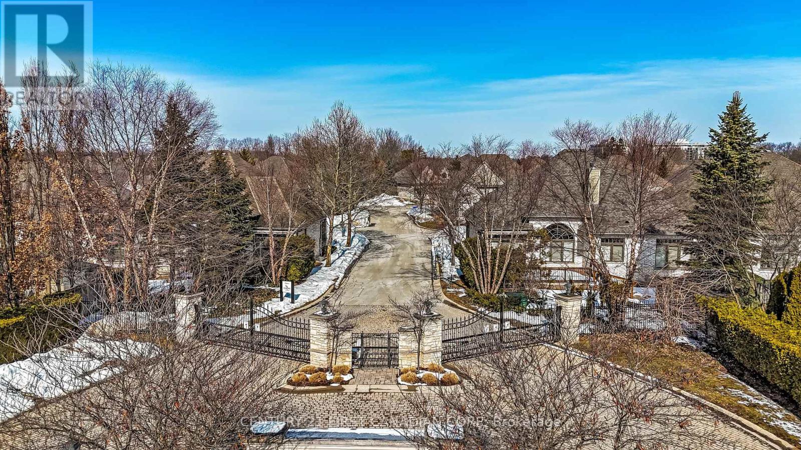 #4 - 2014 Valleyrun Boulevard, London North, Ontario  N6G 5M8 - Photo 34 - X12829480