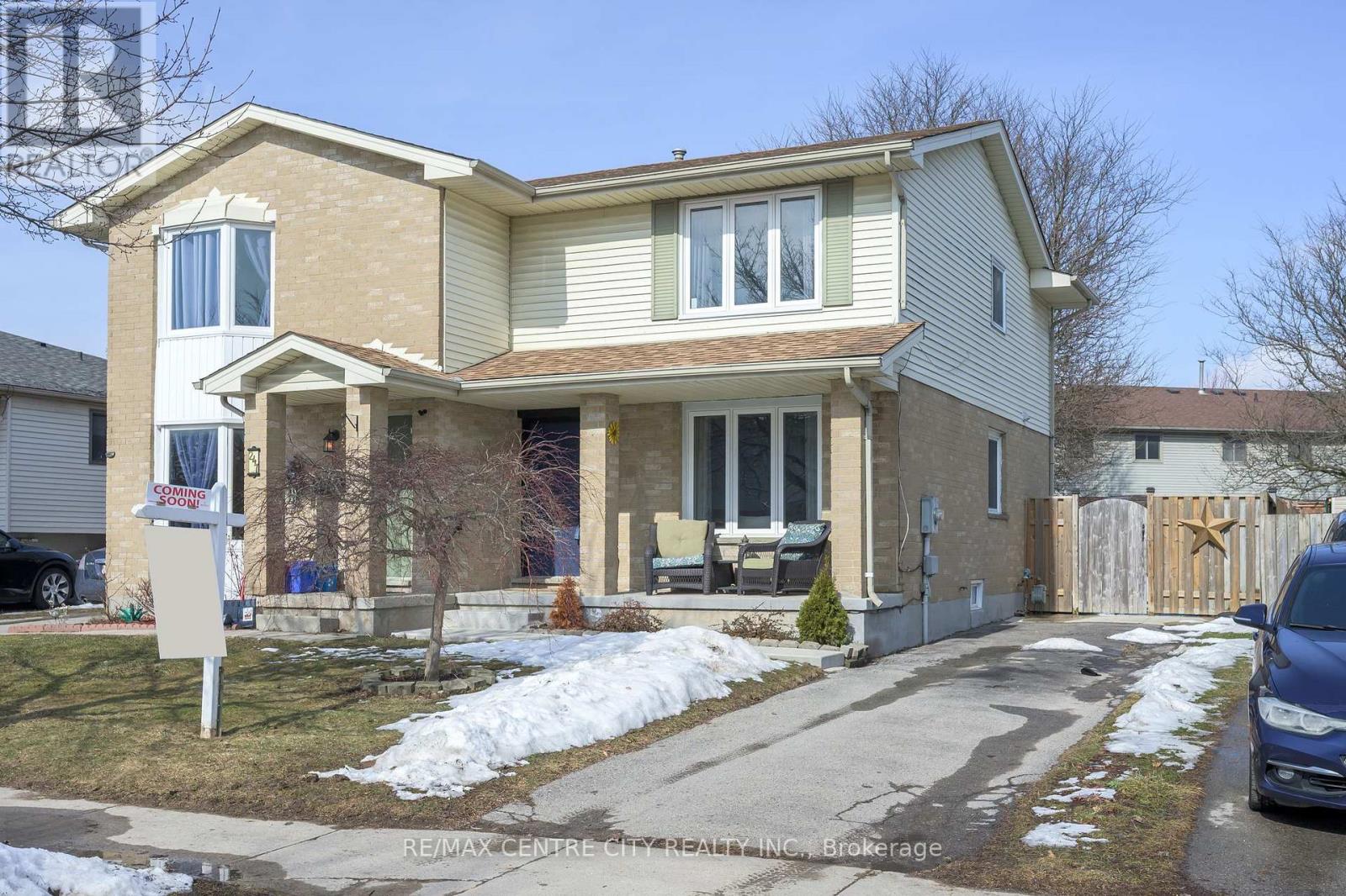 245 MARTINET AVENUE, London East, Ontario