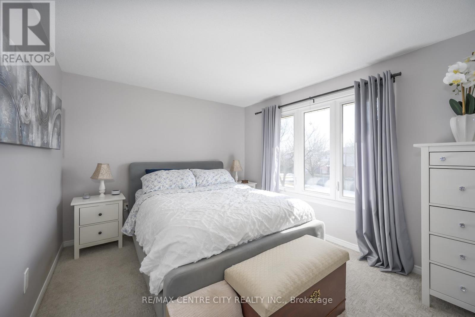 245 Martinet Avenue, London East, Ontario  N5V 4B2 - Photo 17 - X12829516