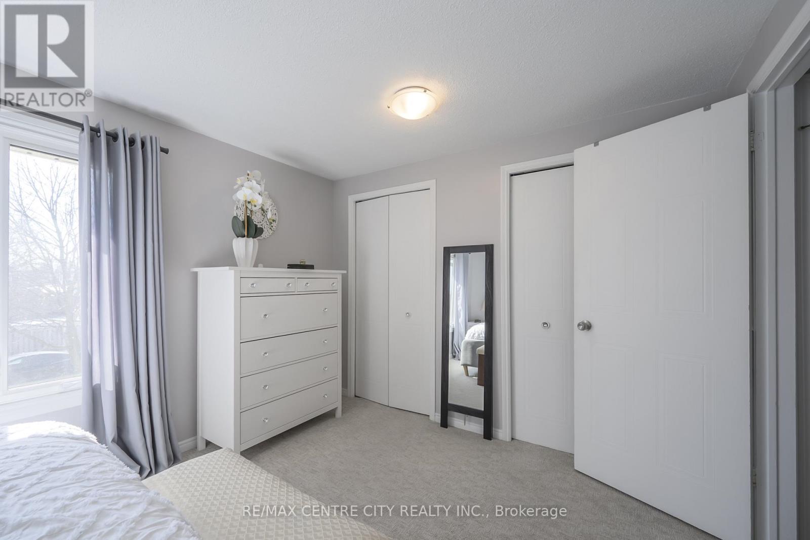 245 Martinet Avenue, London East, Ontario  N5V 4B2 - Photo 19 - X12829516