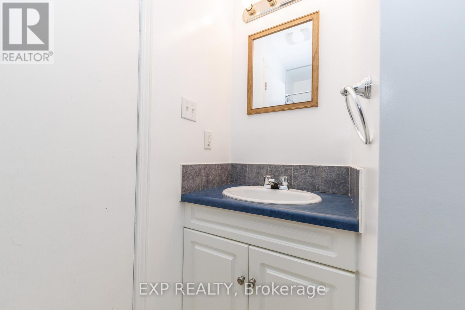 3312 Addison Avenue, Niagara Falls, Ontario  L2J 3L1 - Photo 23 - X12825982