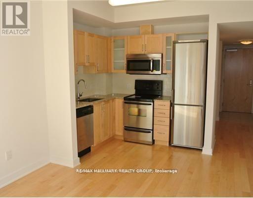 505 - 179 Metcalfe Street, Ottawa, Ontario K2P 0W1 - Photo 4 - X12829532