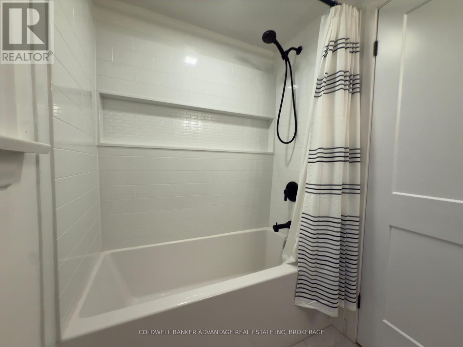 10 Antwerp Street, St. Catharines, Ontario  L2S 1J8 - Photo 17 - X12829492