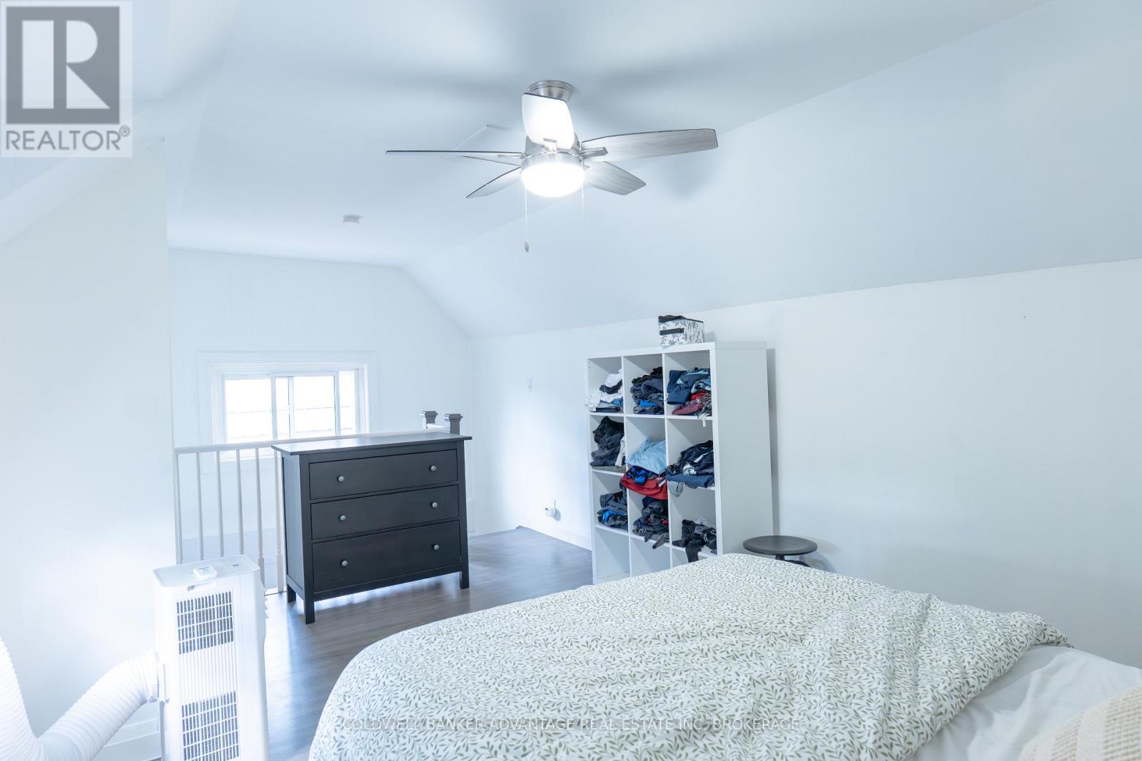 10 Antwerp Street, St. Catharines, Ontario  L2S 1J8 - Photo 23 - X12829492