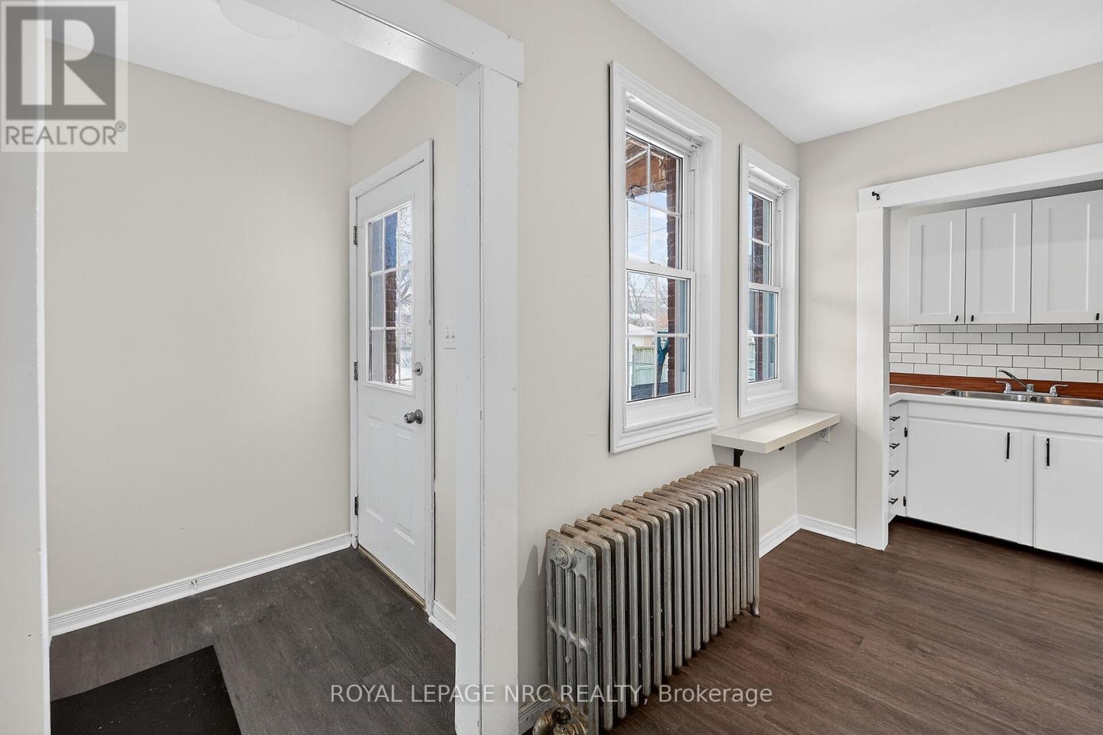 221 Lincoln Street, Welland, Ontario  L3B 4M8 - Photo 10 - X12829514