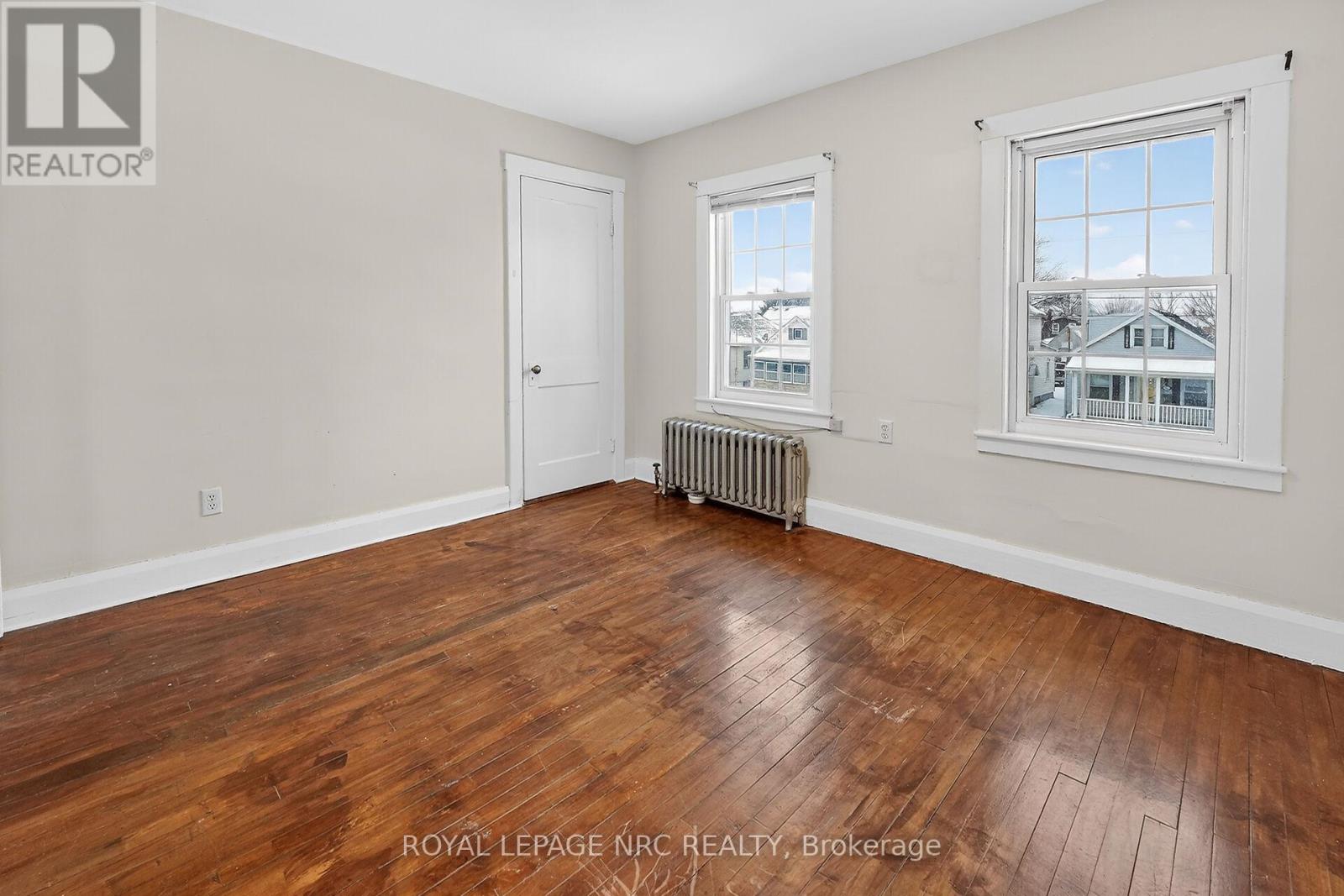 221 Lincoln Street, Welland, Ontario  L3B 4M8 - Photo 12 - X12829514