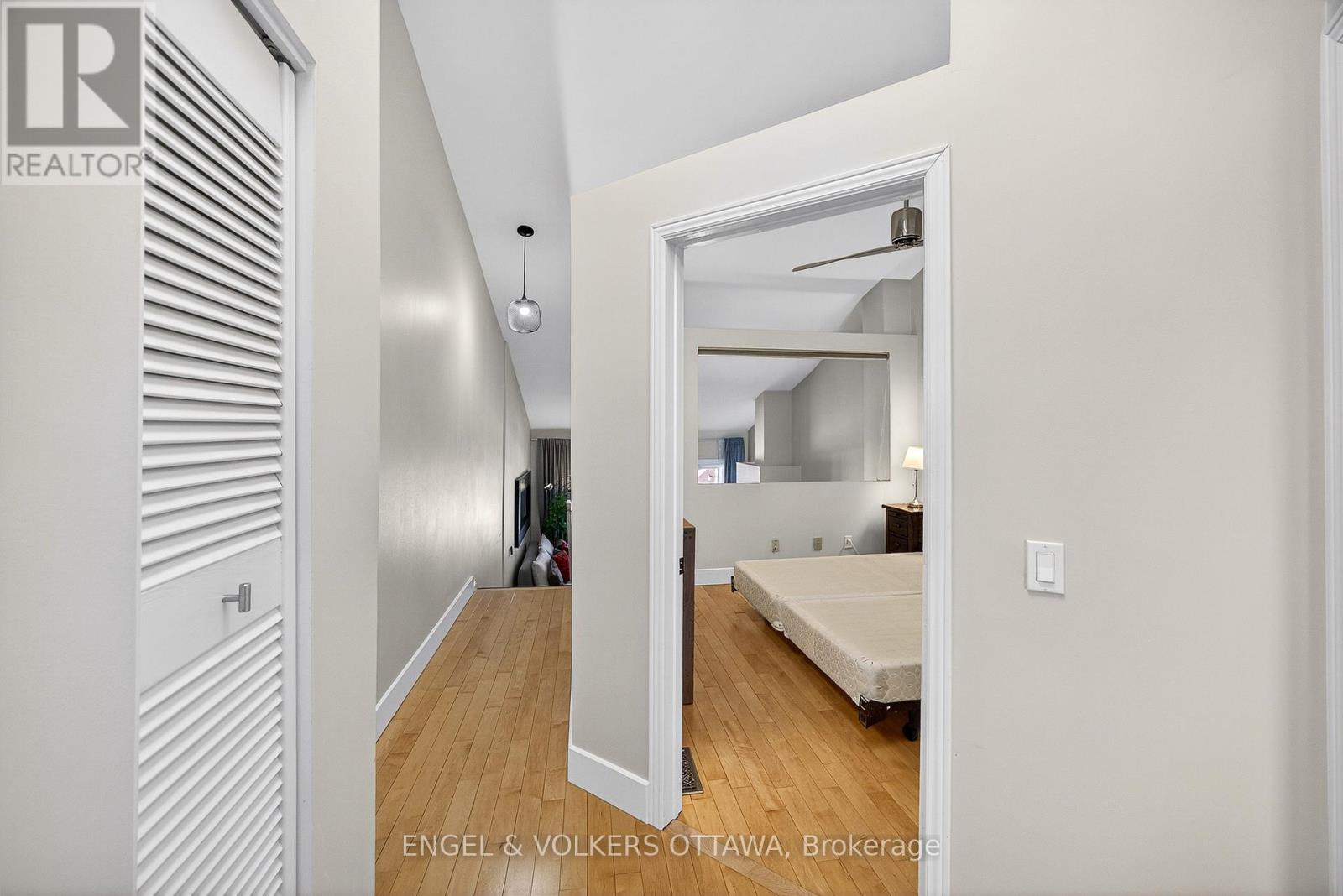 8 - 251 Bruyere Street, Ottawa, Ontario  K1N 5E5 - Photo 19 - X12661382