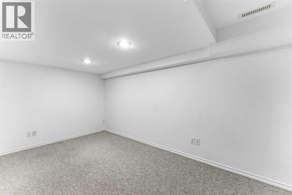 84 Mt Apex Green Se, Calgary, Alberta  T2Z 2V3 - Photo 26 - A2288553