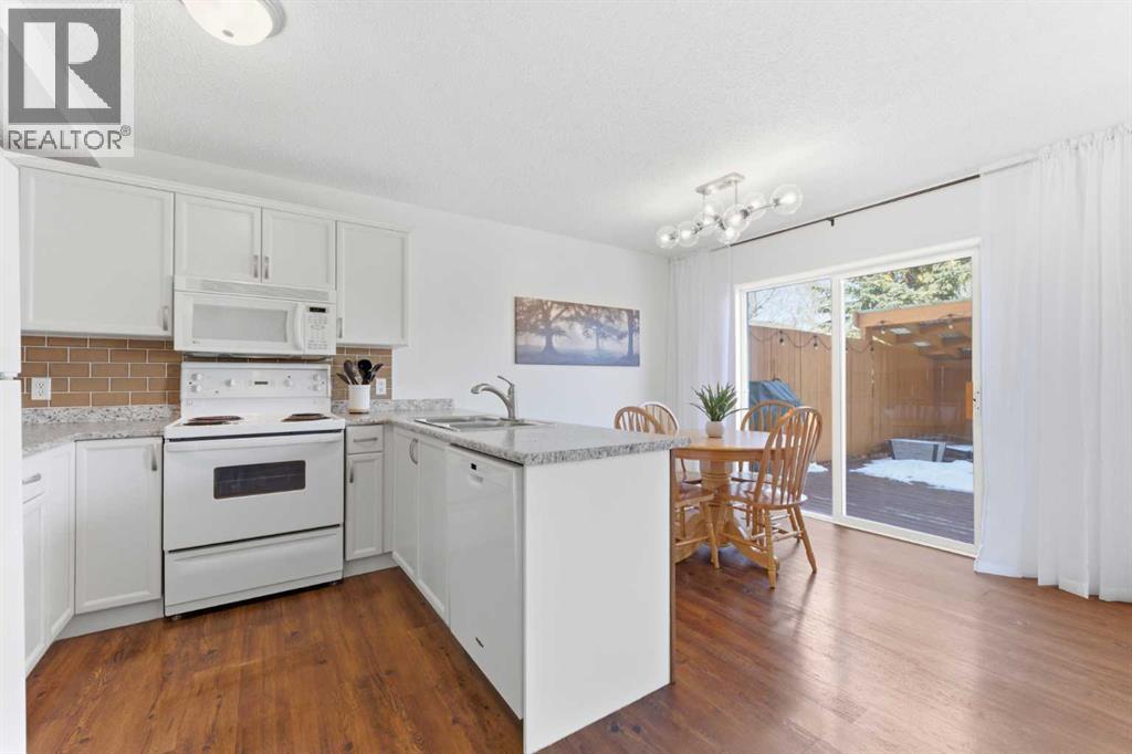 84 Mt Apex Green Se, Calgary, Alberta  T2Z 2V3 - Photo 11 - A2288553