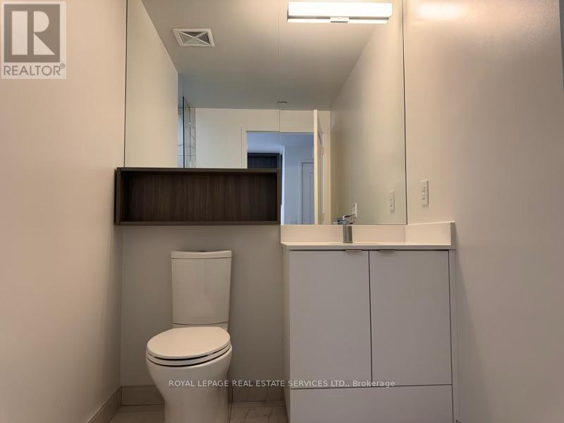 2213 - 70 Princess Street E, Toronto, Ontario  M5A 0X6 - Photo 11 - C12829504