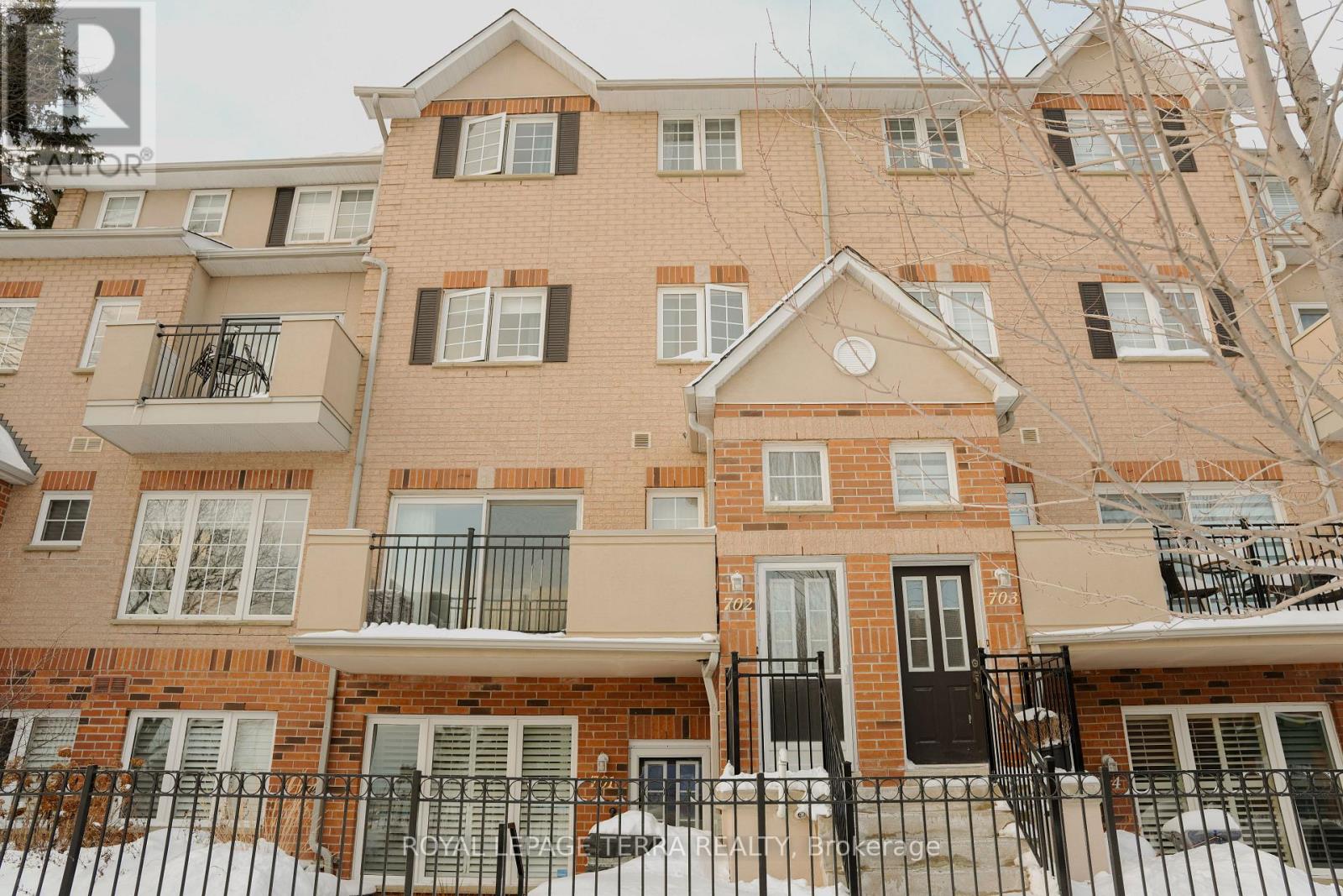 702 - 1400 The Esplanade N, Pickering, Ontario  L1V 6V2 - Photo 1 - E12829490