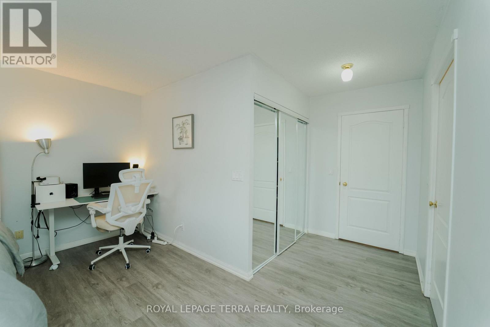 702 - 1400 The Esplanade N, Pickering, Ontario  L1V 6V2 - Photo 17 - E12829490