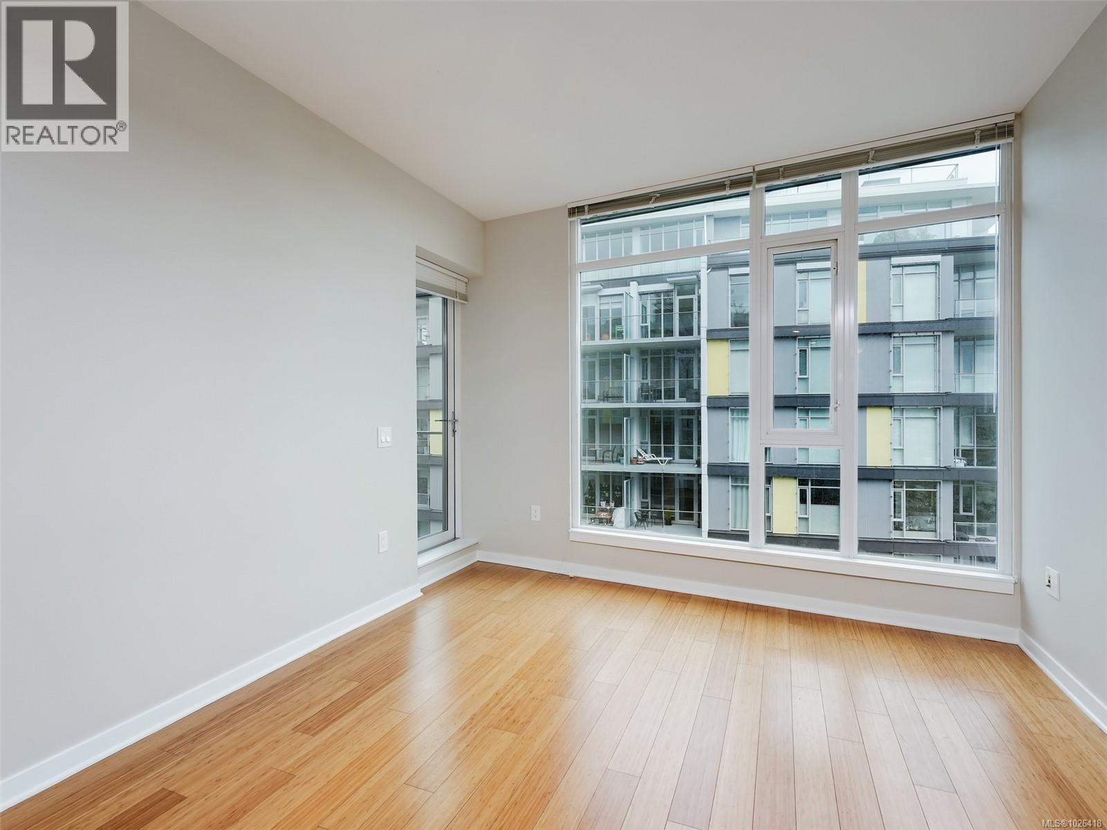 705 373 Tyee Rd, Victoria, British Columbia  V9A 0B3 - Photo 4 - 1026418