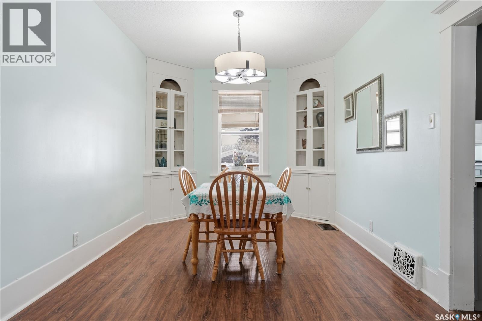 2332 Elphinstone Street, Regina, Saskatchewan  S4T 3P1 - Photo 11 - SK029328