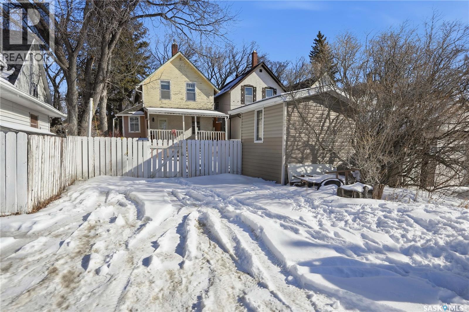 2332 Elphinstone Street, Regina, Saskatchewan  S4T 3P1 - Photo 43 - SK029328