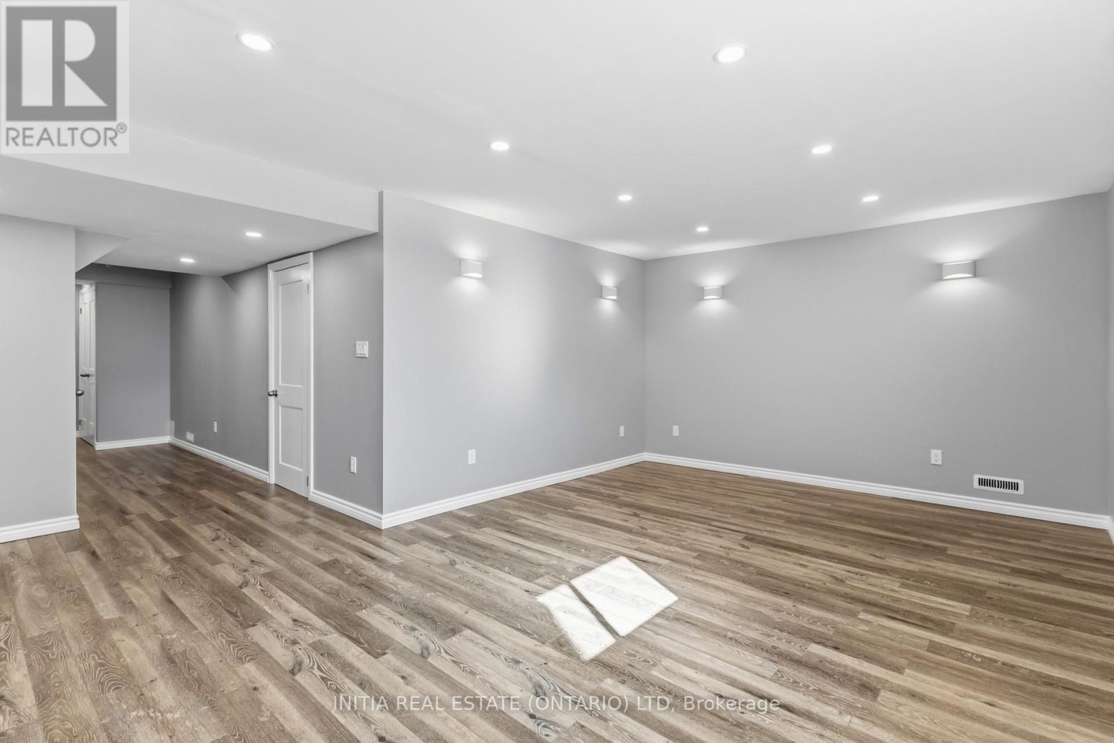 7 - 1924 Cedarhollow Boulevard, London North, Ontario  N5X 0K3 - Photo 25 - X12829570