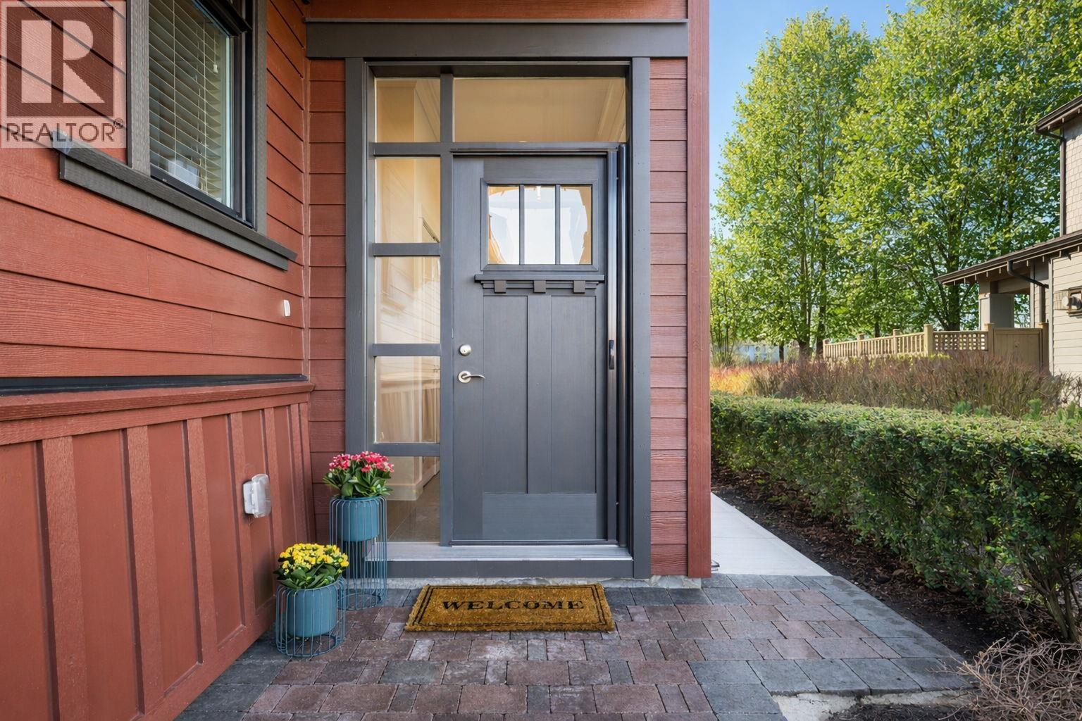 4932 Cedar Springs Drive, Delta, British Columbia  V4M 0A7 - Photo 5 - R3093856