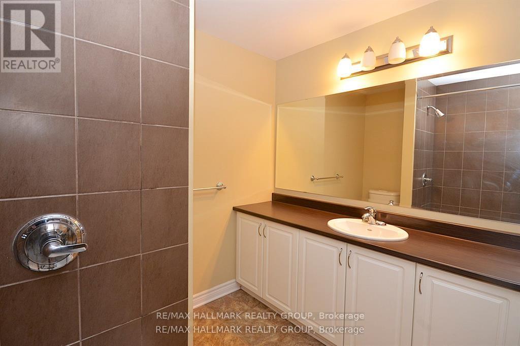 2 - 205 Bluestone Private, Ottawa, Ontario  K4A 0X7 - Photo 17 - X12829566